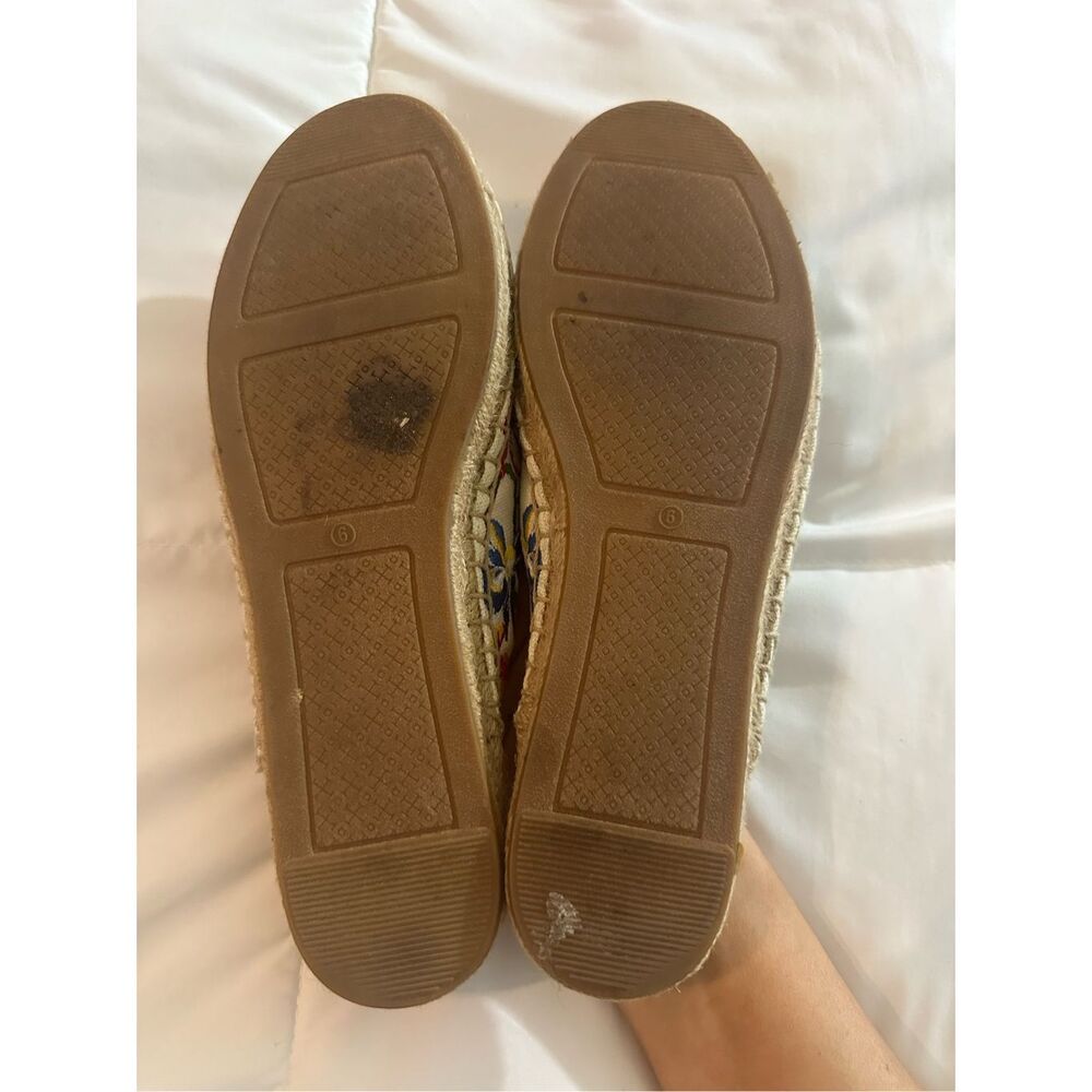 Tory Burch Women's Embroidered Floral Round Toe Mules Multicolor Size 6 - Picture 6 of 11